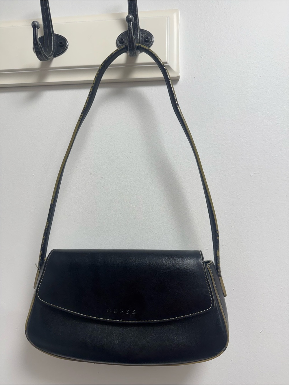 Guess Black Faux Leather Shoulder Bag